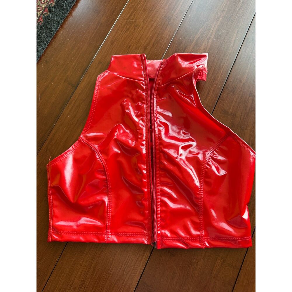 Cleo The Hurricane Red wet-look PVC crop top S